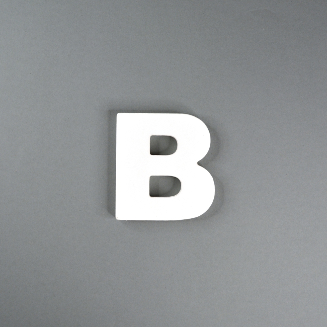 MDF-Buchstabe B ca.8cm weiß